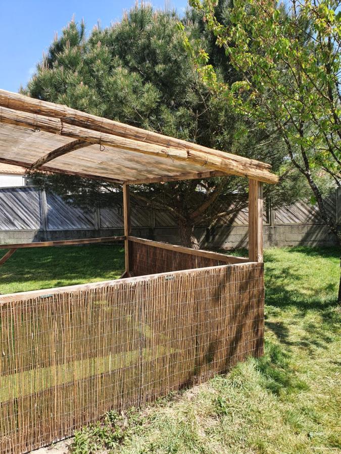 Maison Les Noces De Feu Au Puy Du Fou - Stayinvendee La Gaubretiere Exteriör bild